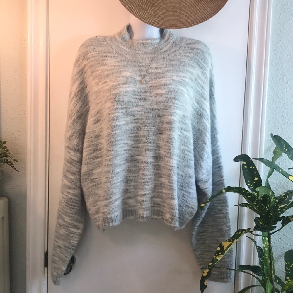 Sincerely Jules Cropped Mock-neck Ribbed Sweater Size Large